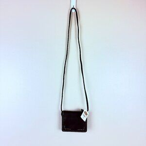 NWT Fossil Black Leather Crossbody Wallet | Contrast Stitching | Zip Pockets